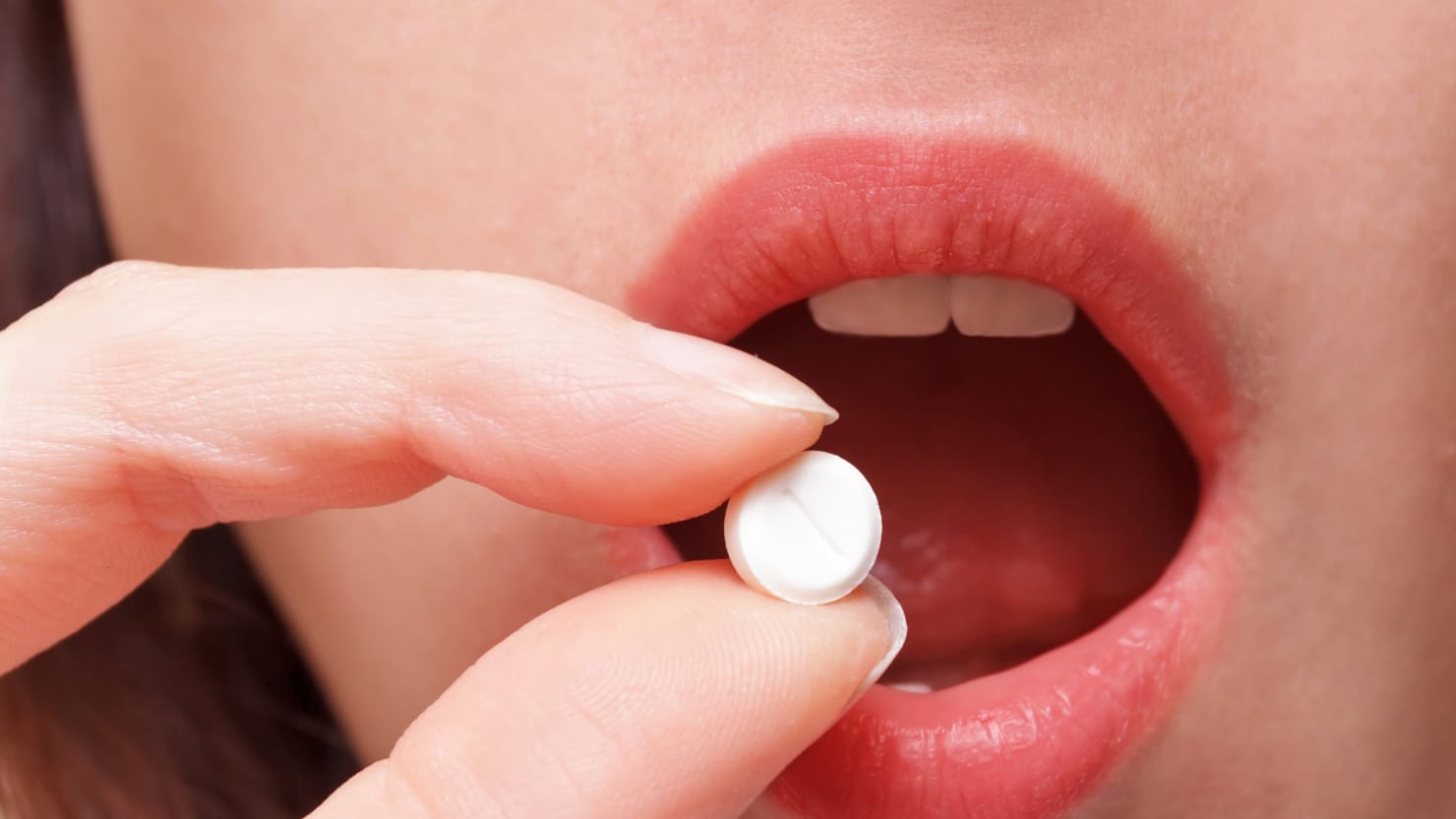 Facing Pain Canadas Painkiller Shortage Deepens - 23x58hi